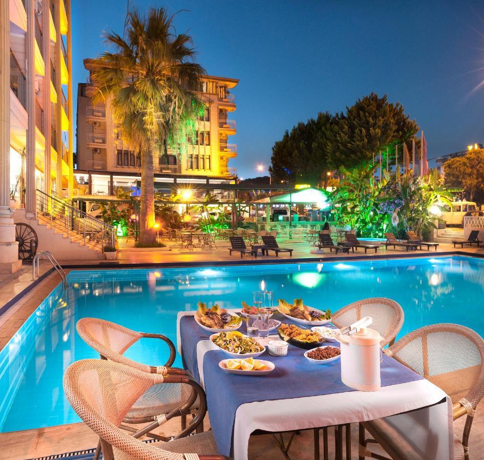 Temple Miletos Spa Hotel Altinkum  Екстер'єр фото